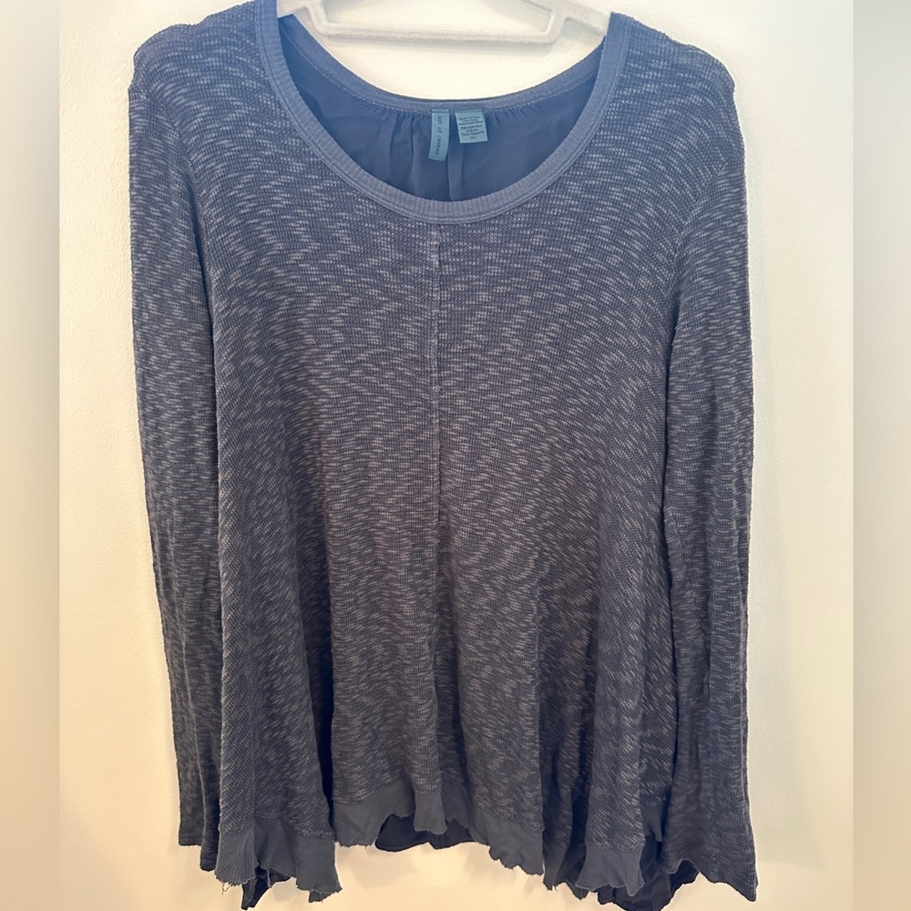 Left of Center Long Sleeve Top Size XS